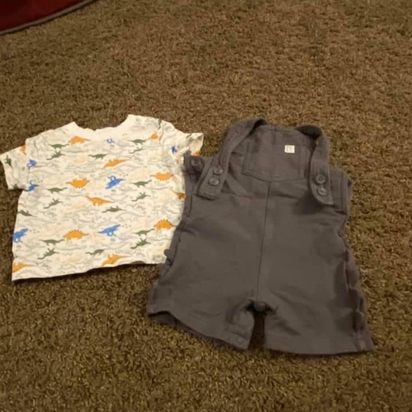 All 12 months baby boy clothes BUNDLE! Great Deal - Picture 8 of 16